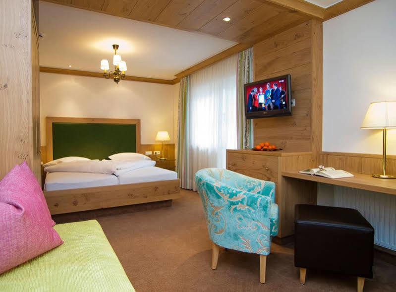 Appartement Neuhaus Mayrhofen Luaran gambar